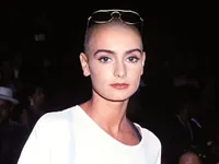 Nguy&ecirc;n nh&acirc;n c&aacute;i chết của Sinead O"Connor được x&aacute;c định sau 6 th&aacute;ng