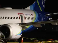 Điều tra hình sự vụ bung cửa máy bay Boeing