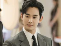 Kim Soo Hyun trở lại hát nhạc phim Nữ hoàng nước mắt