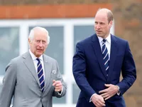 Vua Charles và Hoàng tử William đã 'loại Harry ra khỏi danh sách'