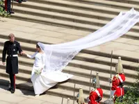 Đám cưới của Hoàng tử Harry và Meghan là một 'thảm hoạ'