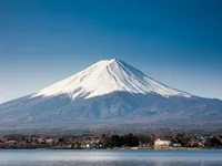 Nhật Bản dựng rào hạn chế du khách chụp ảnh tại núi Phú Sĩ