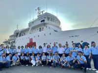 Trade Union of Vietnam Television delegation heads to Truong Sa Archipelago and the DK1 Rig