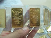 State commercial banks to directly sell gold to people: deputy governor