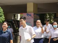 Ngày 7/6, học sinh TP Hồ Chí Minh dự thi môn Toán và môn Chuyên trong Kỳ tuyển sinh vào lớp 10