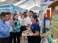 Nearly 200 booths showcase OCOP, typical agricultural products