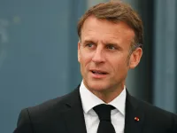 Tổng thống Pháp Emmanuel Macron loại trừ việc từ chức bất kể kết quả cuộc bầu cử