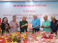 US war veterans share information about Vietnamese martyrs' remains