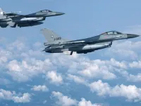 NATO bắt đầu gửi máy bay chiến đấu F-16 cho Ukraine, Nga nói 'Mỹ đang dẫn đầu băng nhóm chiến tranh'