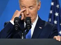 Tổng thống Biden nhầm lẫn bà Harris với ông Trump, gọi nhầm Tổng thống Ukraine là 'Tổng thống Putin'