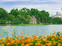 Hanoi attracts 5.1 million visitors in ten months