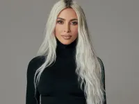 Kim Kardashian quyết xóa mác ngôi sao bất tài