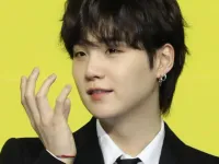 Suga (BTS) đối mặt với cáo buộc mới giữa bê bối lái xe khi say rượu