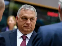 EU và Hungary gia tăng căng thẳng về việc nới lỏng thị thực cho Nga và Belarus