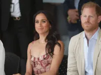 Vợ chồng Harry và Meghan vẫn không được chào đón trở lại Hoàng gia Anh