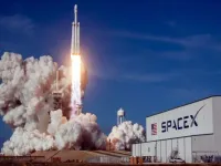 SpaceX có thể bị phạt vì phóng tên lửa đẩy không phép