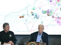 Ông Biden, bà Harris thị sát thiệt hại do bão Helene ở một số bang