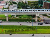 Ho Chi Minh City Metro Line 1 serves over 570,000 passengers during Tet peak