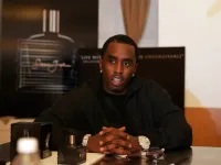 Sợ liên đới với Sean 'Diddy' Combs, nhiều ngôi sao trả tiền nạn nhân