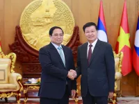 Vietnamese PM meets with top leader of Laos ahead of ASEAN Summits