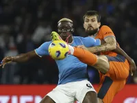 Victor Osimhen phải như nào mới khiến Chelsea ba lần bảy lượt đòi mua bằng được?