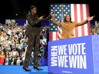 Bầu cử Mỹ: Cựu đệ nhất phu nhân Michelle Obama ủng hộ bà Harris ở Michigan