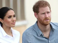 Mối quan hệ của vợ chồng Hoàng tử Harry - Meghan gặp rắc rối