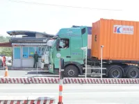 Lang Son: Trade through Huu Nghi border gate exceeds 2.5 billion USD in 10 months