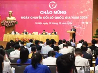 PM urges implementation of 3 digital strategic breakthroughs