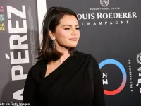 Phim mới của Selena Gomez gây tranh cãi