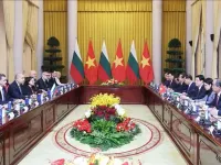 Vietnamese, Bulgarian Presidents hold talks in Hanoi