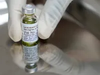 Có dễ dàng tiếp cận thuốc tiêm ngừa virus HIV?