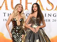 Beyoncé nghẹn ngào xúc động vì con gái