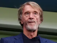 Man Utd lao đao dưới thời Sir Jim Ratcliffe: Những quyết định sai lầm đẩy Old Trafford vào khủng hoảng!