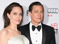 Angelina Jolie và Brad Pitt đã hoàn tất thủ tục ly hôn sau 8 năm