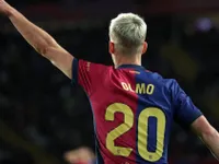 Dani Olmo sẽ tiếp tục ở lại Barcelona