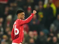 Amad Diallo tỏa sáng, Man Utd ngược dòng ngoạn mục