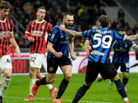 2 đội bóng thành Milan chia điểm trong trận derby