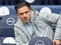 Pep Guardiola yêu cầu Jack Grealish chiến đấu để giành lại vị trí tại Man City