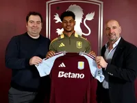 Marcus Rashford gia nhập Aston Villa: Căng thẳng nội bộ trước trận ra mắt FA Cup