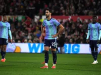 Arsenal bị Nottingham cầm chân, Liverpool rộng cửa cơ hội vô địch Ngoại hạng Anh