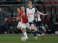 Tottenham thua sốc AZ Alkmaar tại vòng 1/8 Europa League