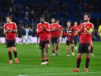 Vòng 1/8 Europa League: Bruno Fernandes mắc sai lầm, Man Utd đánh rơi chiến thắng