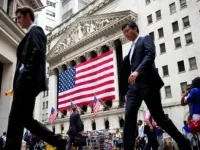 IMF dự báo kinh tế Mỹ tăng trưởng thấp