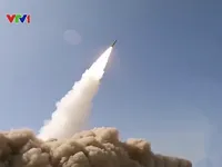 Iran ra mắt tên lửa đạn đạo mới, sẵn sàng đáp trả Mỹ và Israel