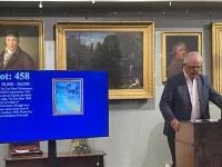 Vietnamese artist's painting sold at 60,000 USD in London auction