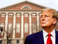Chính quyền Tổng thống Trump dừng tài trợ 8 tỷ USD cho Đại học Harvard