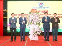 Ceremony marks 75 year-history of Vietnam Journalists’ Association