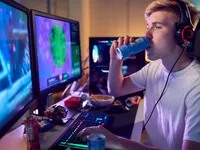 Tuyển thủ Esports và caffeine: Lợi bất cập hại?