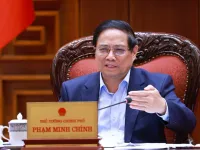 PM calls for breakthrough policies for Vietnam’s int’l financial centre